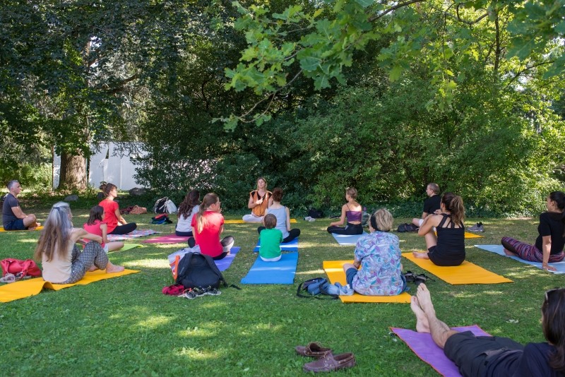 yoga yoga
